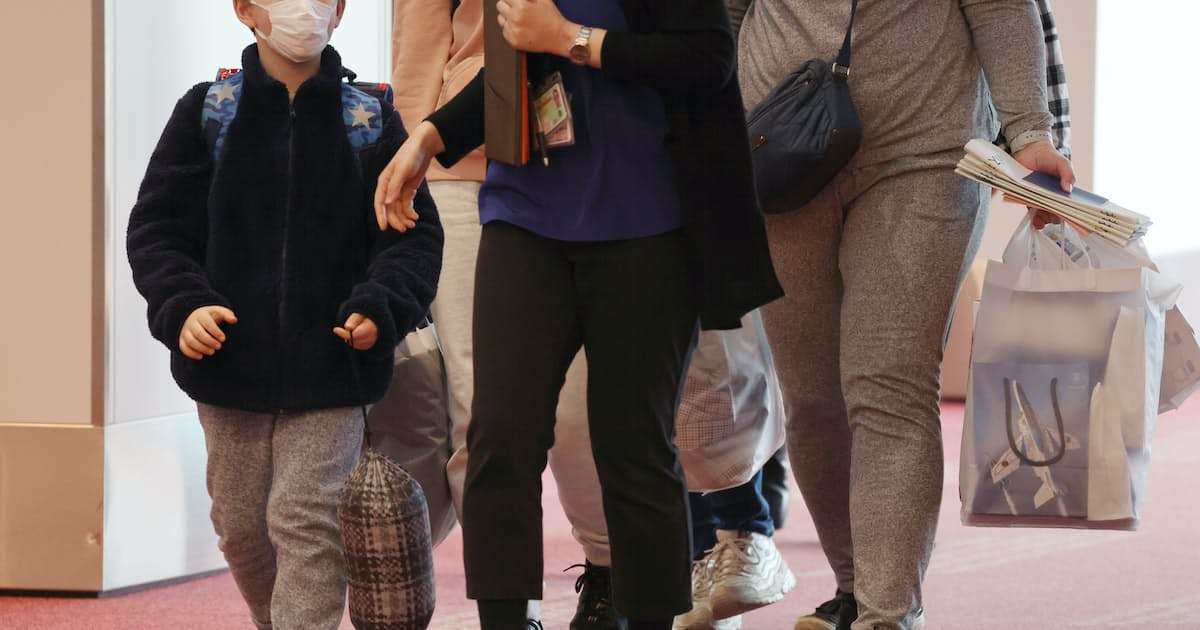 「準難民」受け入れ創設　入管法改正案2度目の閣議決定 - 日本経済新聞