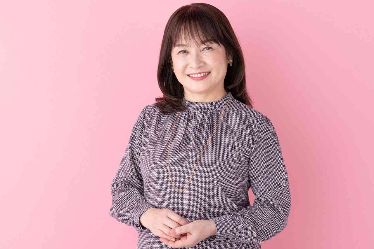 「タブレットなんて全部捨ててほしい」発言で炎上した“佐藤ママ”こと佐藤亮子さん、ChatGPTは批判した堀江貴文より「マシな言葉づかい」とバッサリ | 週刊女性PRIME