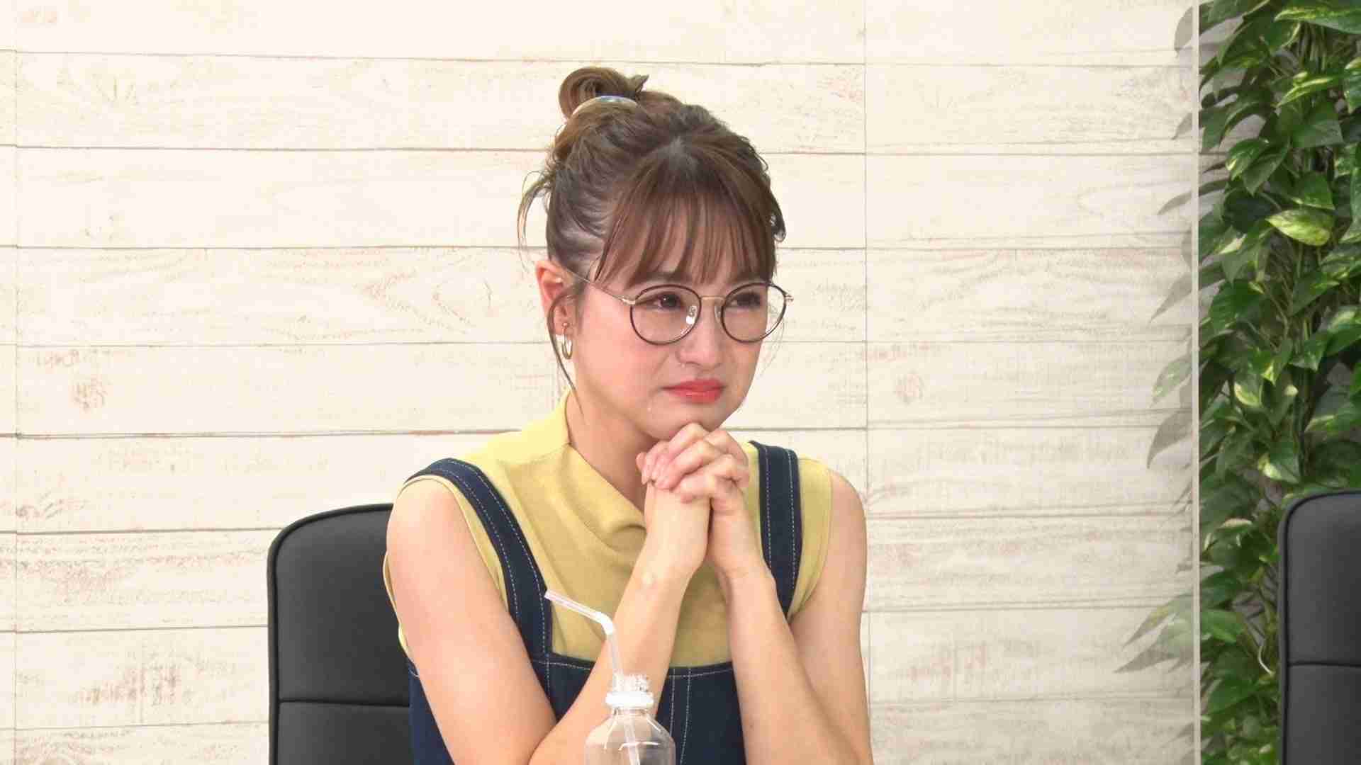 離婚報告の鈴木奈々、TVで「いま一番悩んでる」号泣も 一昨年から予兆があった？