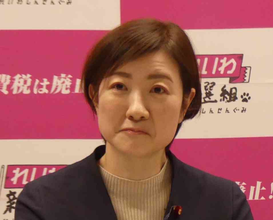 れいわ大石晃子共同代表を厳重注意 12日に議場で「NO!」の紙掲げる「全く不当」と反論