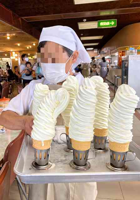 デカ盛りグルメ・スイーツの画像でワクワクするトピ