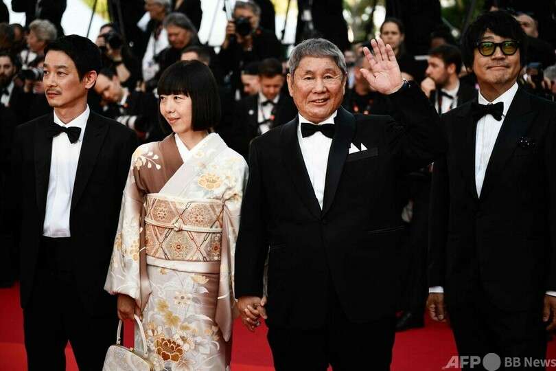 カンヌで北野武監督の6年ぶり新作「首」公式上映…観客総立ち、西島秀俊さん「胸がいっぱい」