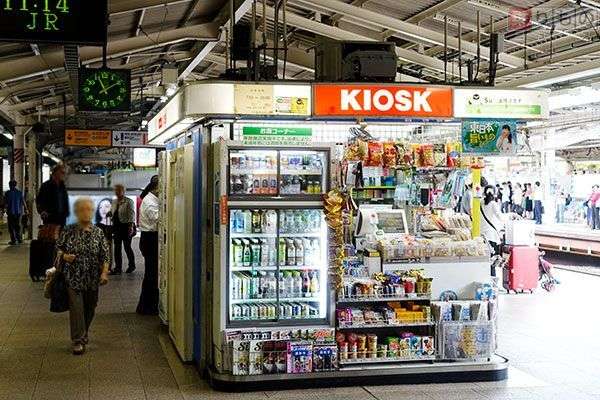 JR駅の売店は「キオスク」？　「キヨスク」？　実はふたつある「正解」 | 乗りものニュース- (2)