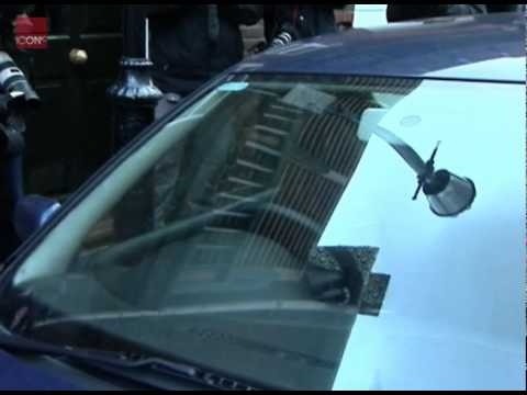 Kate Middleton suffers paparazzi harassment on her birthday - YouTube