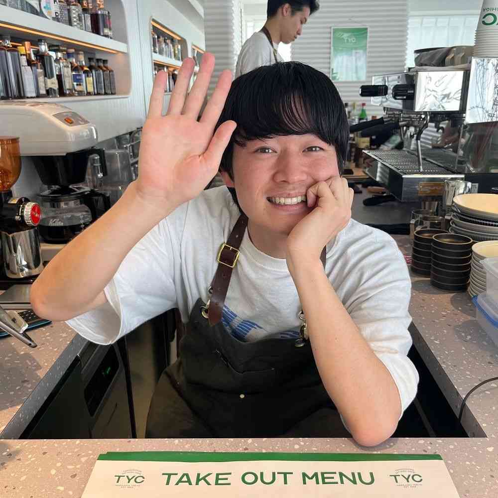 なぜ店員がタメ口？　『友達がやってるカフェ』を手がけるワケ