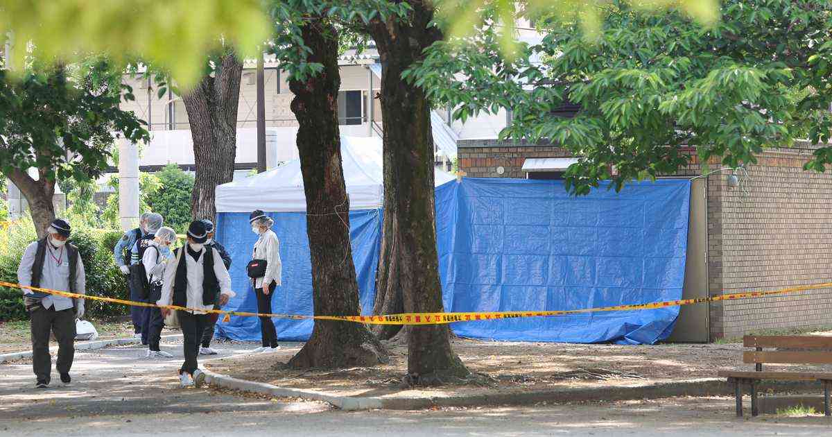 トイレの袋入り遺体、似た人物が袋持ち歩く姿　自殺の可能性も - 産経ニュース
