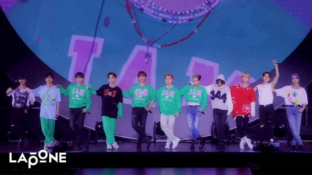 JO1｜'With Us' - 2022 JO1 1ST ARENA LIVE TOUR 'KIZUNA' - YouTube