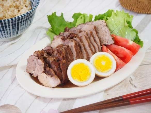 炊飯器で簡単！しっとり「紅茶豚」のレシピ | セブンプレミアム公式