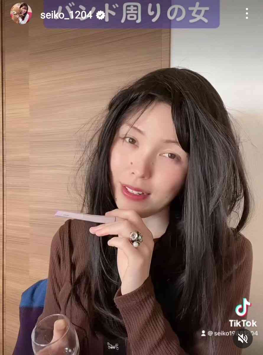 激変した尼神インター誠子、別人級の３４歳近影「くすり指にリング」と騒然…１６歳年上男性とカップル成立 : スポーツ報知