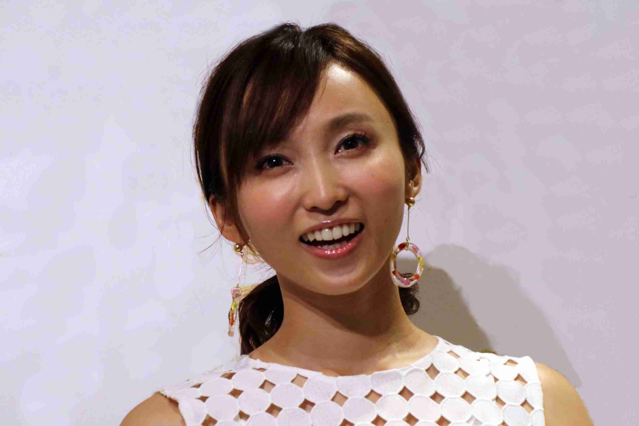 吉木りさ、お好み焼きめぐり夫・和田正人から一言　「ナメてんの？」 – Sirabee