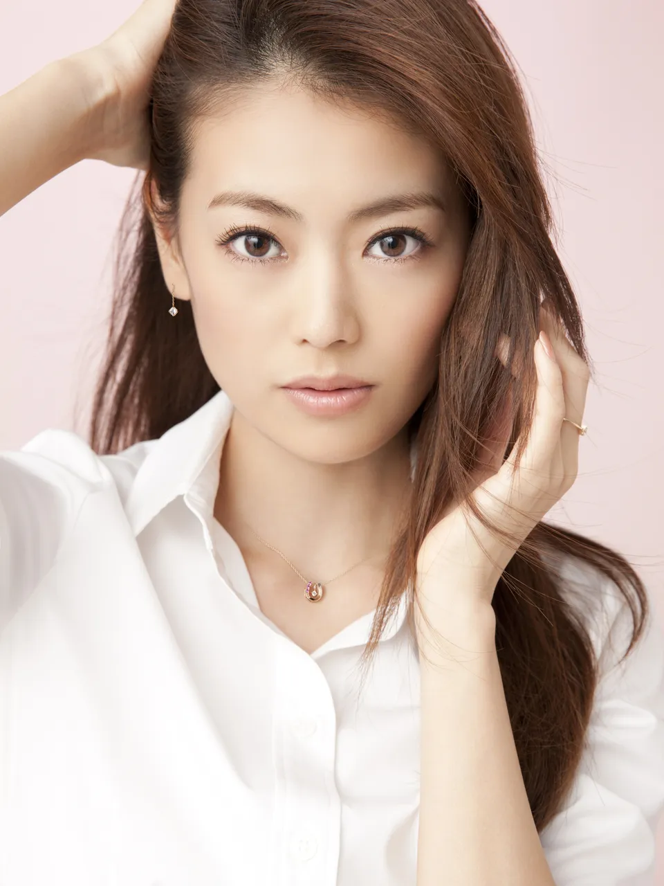 モデルの葛岡碧が再婚＆第１子妊娠を発表　お相手は会社員　「温かく見守っていただけたら」