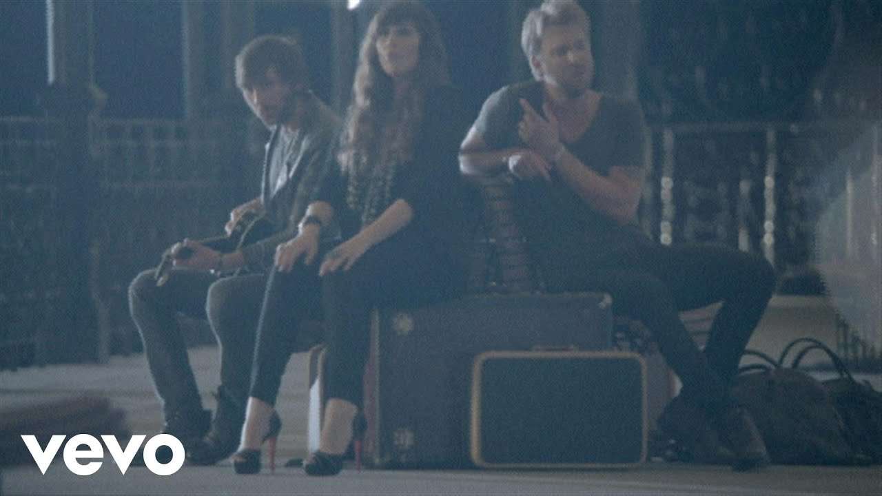 Lady Antebellum - Just A Kiss - YouTube