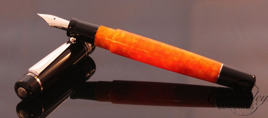 万年筆使ってる人！