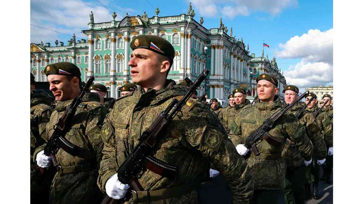 モスクワでＧＰＳ障害、カーナビ誤作動…無人機対策で妨害電波の範囲拡大か : 読売新聞