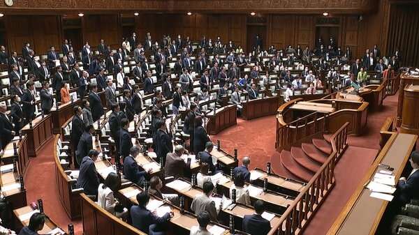 【速報】75歳以上“医療保険料“引き上げへ　改正健康保険法 可決･成立｜FNNプライムオンライン