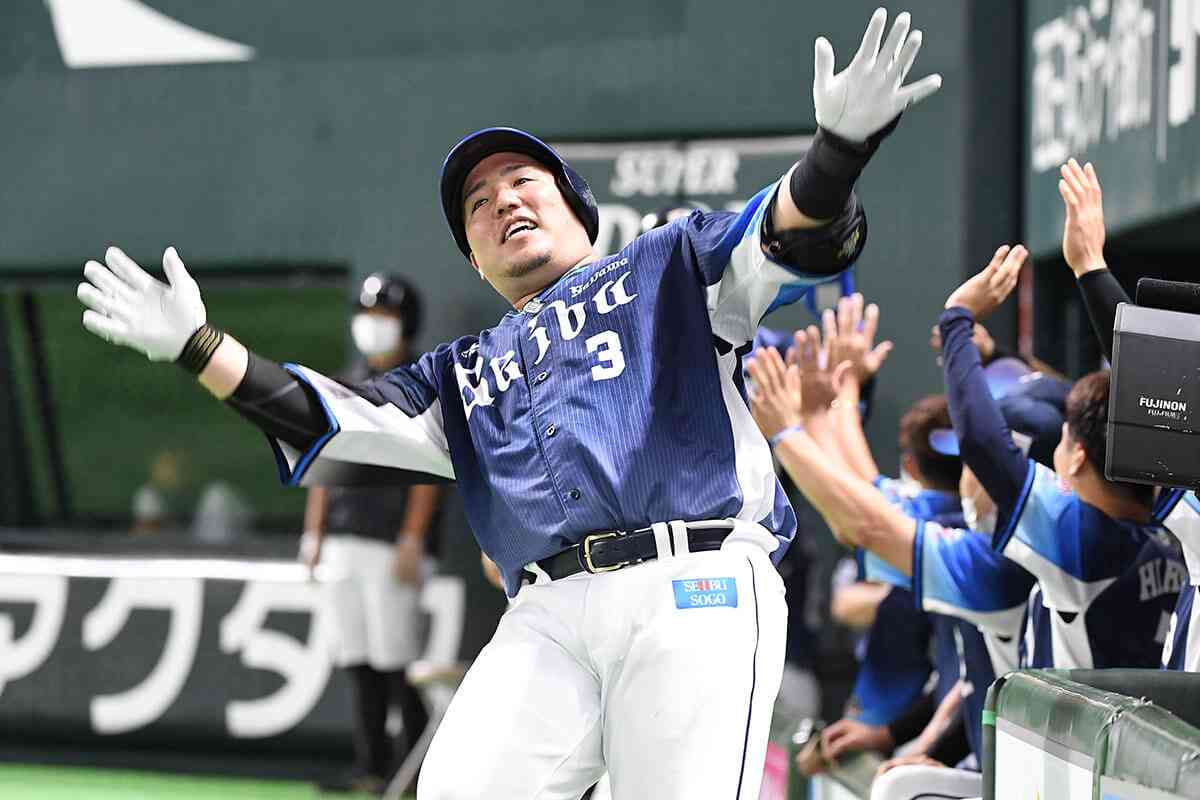 強制性交容疑の「山川穂高」はたびたび愛妻家をアピール　「ウチの嫁はやばいですよ。何も怒らない」本人の発言から見える慢心 | デイリー新潮