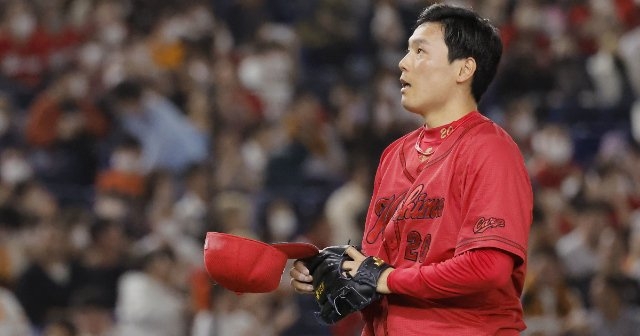 WBCで戦線離脱した広島・栗林良吏が登録抹消に…その裏には大会中に起きた”ある事件”が…浮かび上がる侍ジャパンのトレーナー問題 - 侍ジャパン | プロ野球 - Number Web - ナンバー