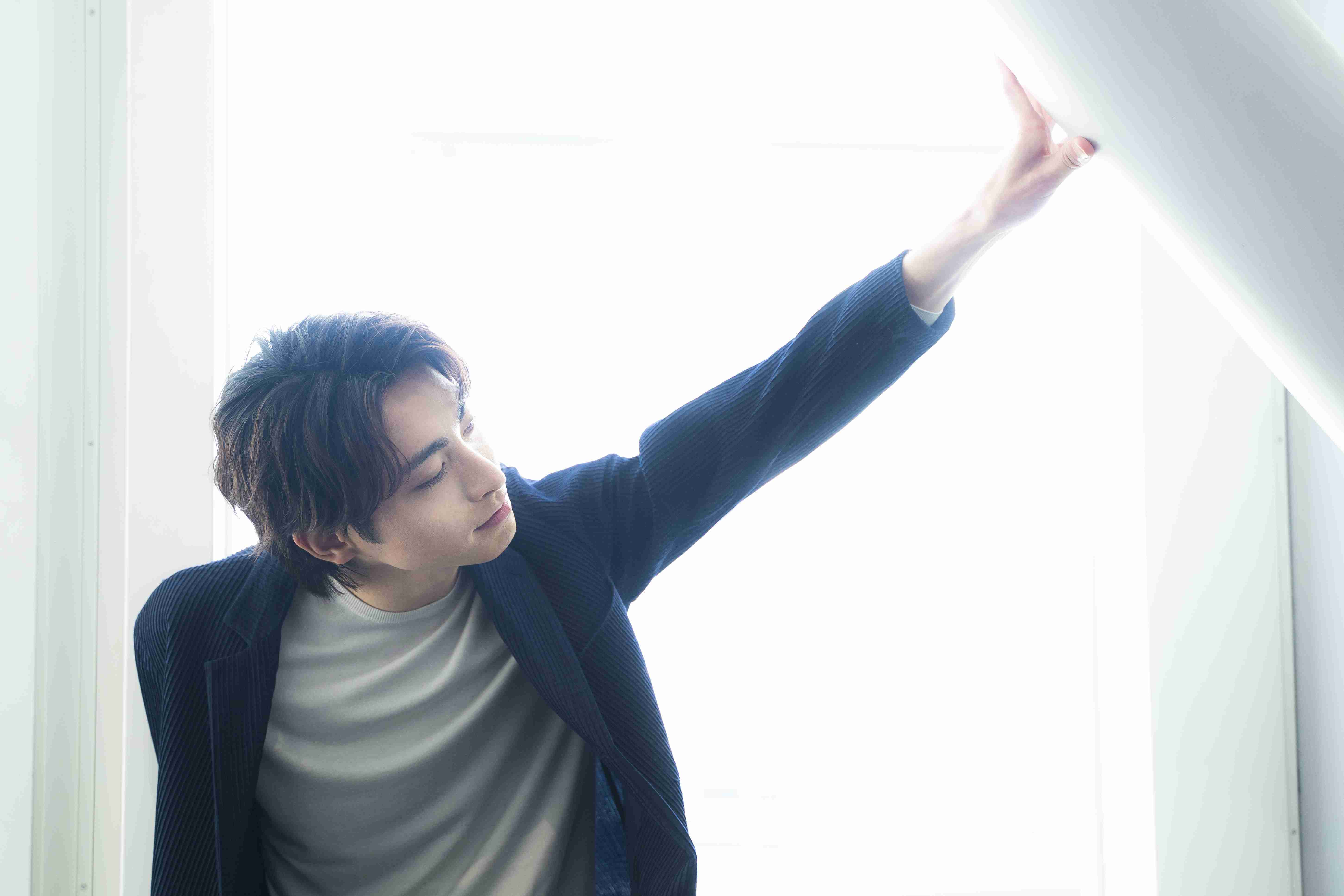 『新ハムレット～太宰治、シェイクスピアを乗っとる！？～』木村達成 インタビュー | えんぶの情報サイト 演劇キック