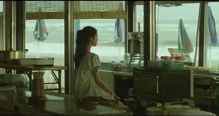 お人形さんみたいに見える有名人の画像