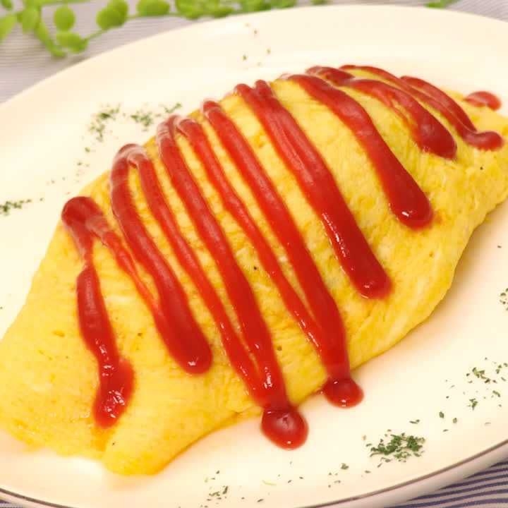 みんなの大好物！基本のオムライスのレシピ動画・作り方