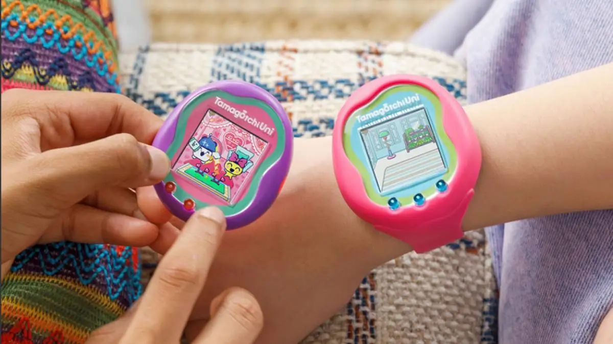 たまごっちピースイエローたまデコピアスサンリオ たまごっちのような育成ゲーム たまごっちピースイエローたま