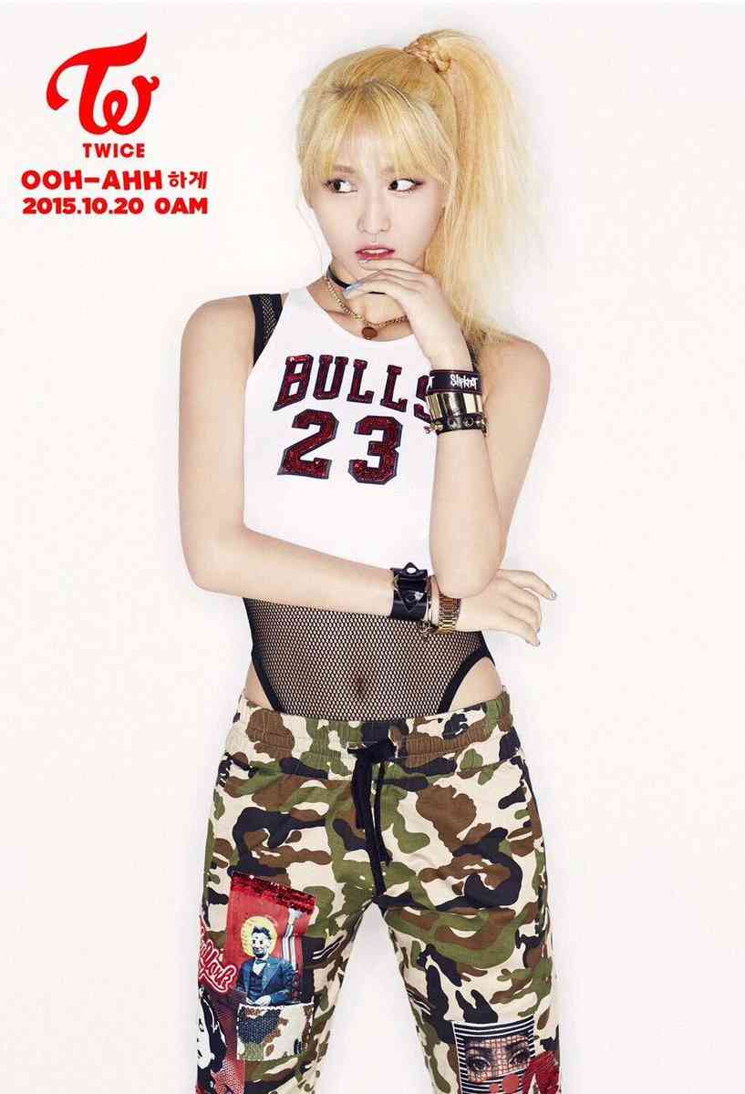 久々に都心に出たら下半身が際どすぎる服を見かけたけど流行ってる？→マジで流行ってるらしい