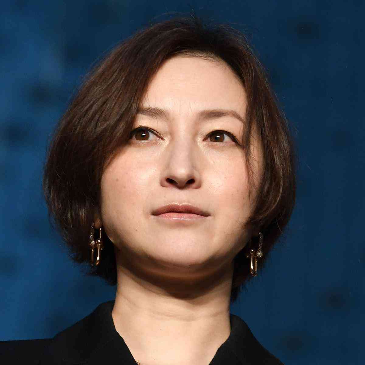 広末涼子　仕事の違約金は総額4億円に！待ち受ける“奔放不倫”の大きすぎる代償（女性自身） - Yahoo!ニュース