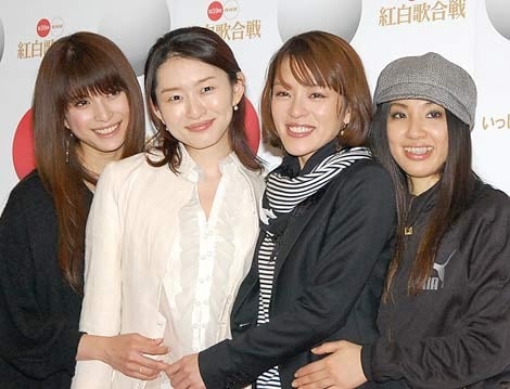SPEED、9年ぶりの紅白で「White Love」を熱唱！“生涯SPEED”を誓う | ORICON NEWS