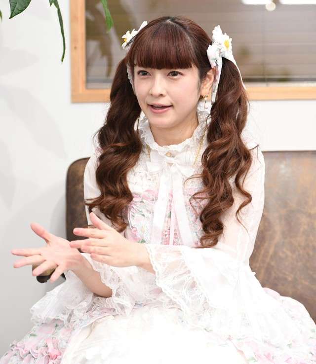 「25歳過ぎてロリータとかイタい」「ロリータババア」と言われて…。なぜ40歳看護師は今も胸を張ってロリータモデルでい続けるのか?