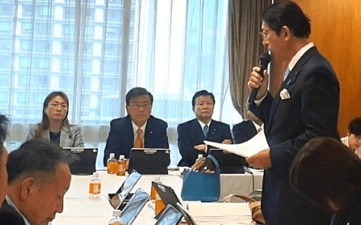 高鳥修一氏「侵入した自称女性ではなく、苦情を言った女性を説得する県の職員対応マニュアルまで作られている。何故、日頃女性の人権を言う政治家が黙っているのか」  |  Total News World