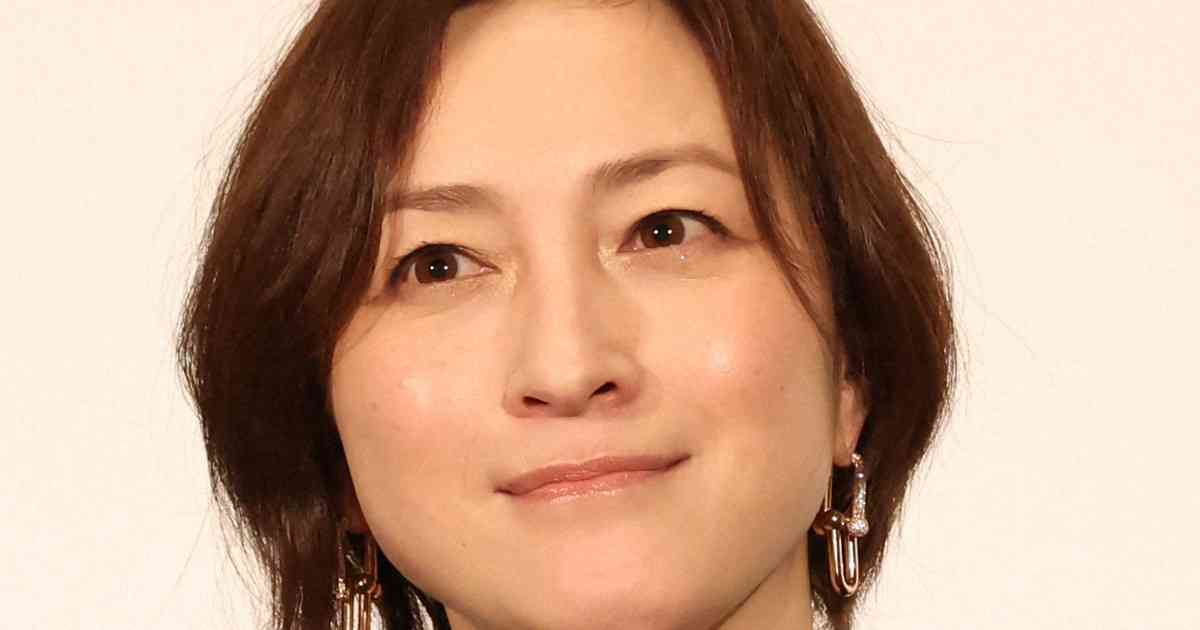 広末涼子、不倫認める　鳥羽氏も謝罪　双方が「関係は記事のとおりです」直筆の謝罪文をSNS投稿（スポニチ） | 毎日新聞