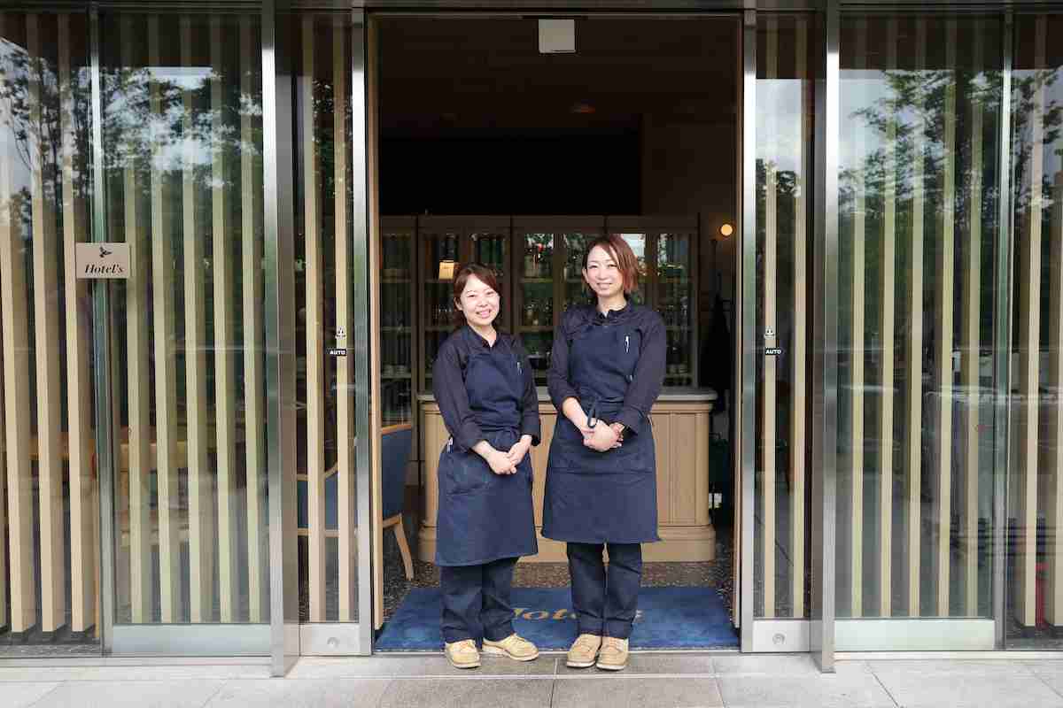 レストラン「Hotel’s」スタッフに聞く、ワークスタイルにぴったりなレザーシューズの魅力！ 【レッドウィング編】