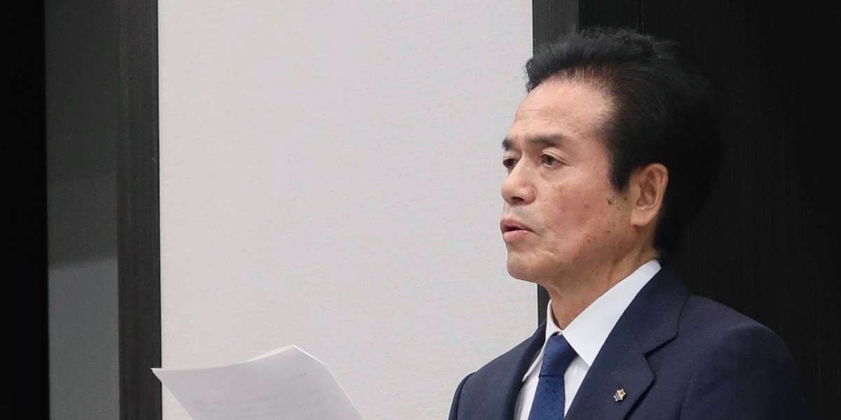 ビッグモーター店前の街路樹に「除草剤」…兼重社長は会見でどう答えた？ - 弁護士ドットコム