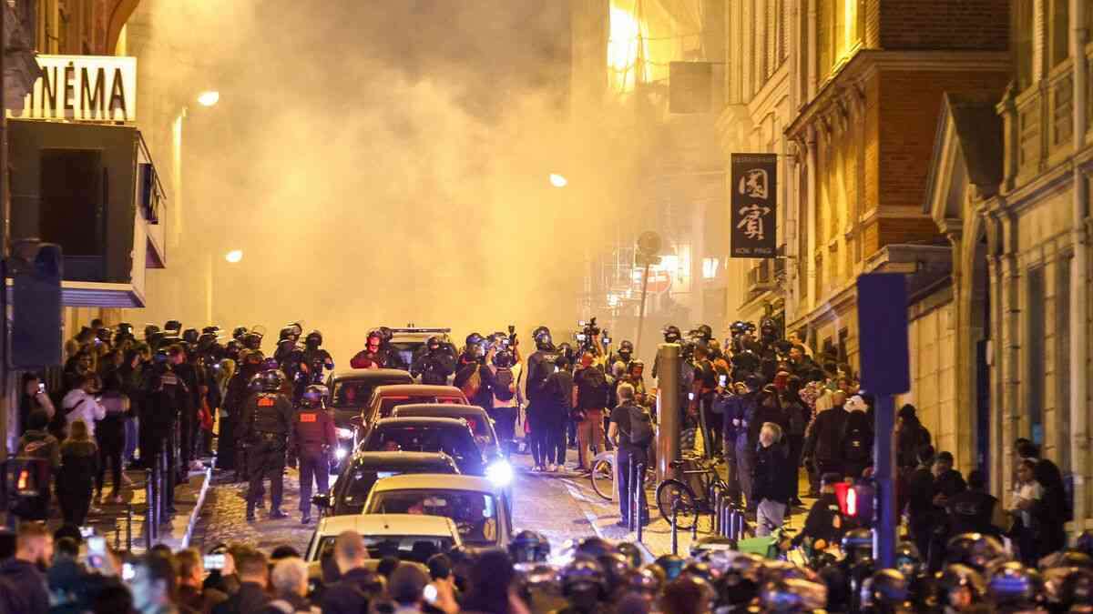 日本は移民をどんどん受け入れるべきなのか…｢同化しない移民｣が引き起こしたフランス移民暴動の教訓