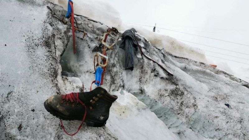 スイスで氷河とけ遺体発見、1986年から行方不明の登山者