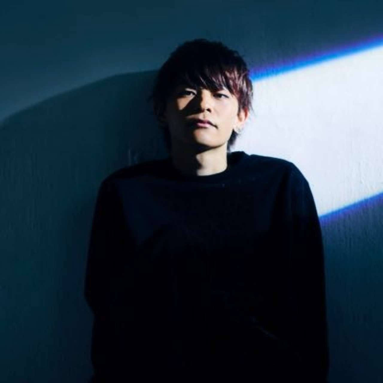男性YouTuber、街で一般女性にバスト測定迫る「どう見てもセクハラ」女性拒絶で炎上