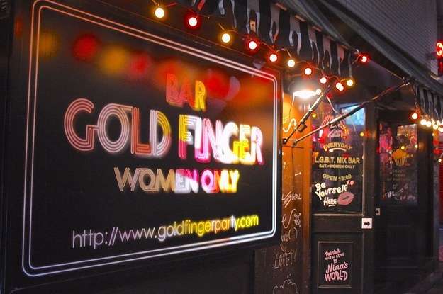 レズビアンバーがトランス女性の入場拒否→謝罪　LGBT当事者間の差別めぐる議論広がる