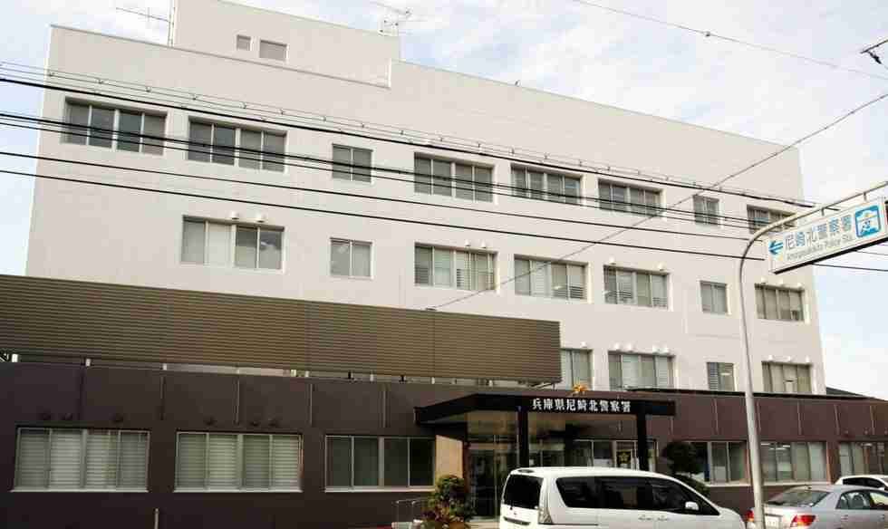 レシートいらない→渡す→投げ返され、さらに…　コンビニ店員が客と口論の末、暴行　尼崎|事件・事故|神戸新聞NEXT