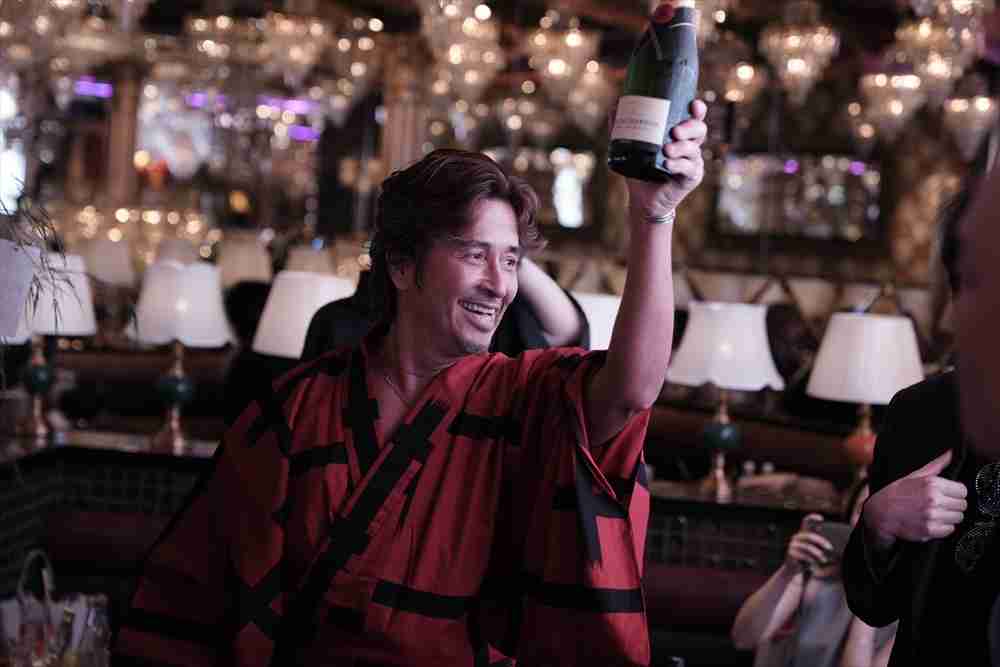 ホストデビューが話題、羽賀研二の「忘れられない言葉」とは―― いいとも青年隊、熱愛、逮捕、現在まで激白90分