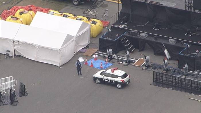 【速報】水を誤って発射 男性スタッフ死亡 イベントのリハーサル中に... - グノシー