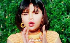 セレーナ・ゴメスがセレブ友のフォローを次々解除　SNSに嫌気さした？