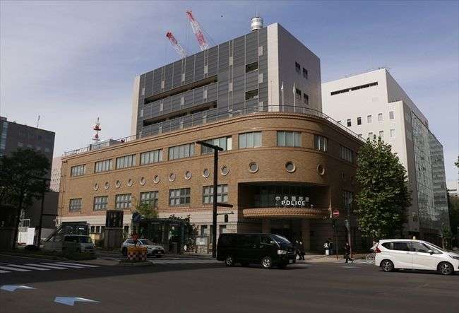 同行者は身長１６０センチ前後の女か　第三者が入室した形跡なし　ススキノ殺人：北海道新聞デジタル