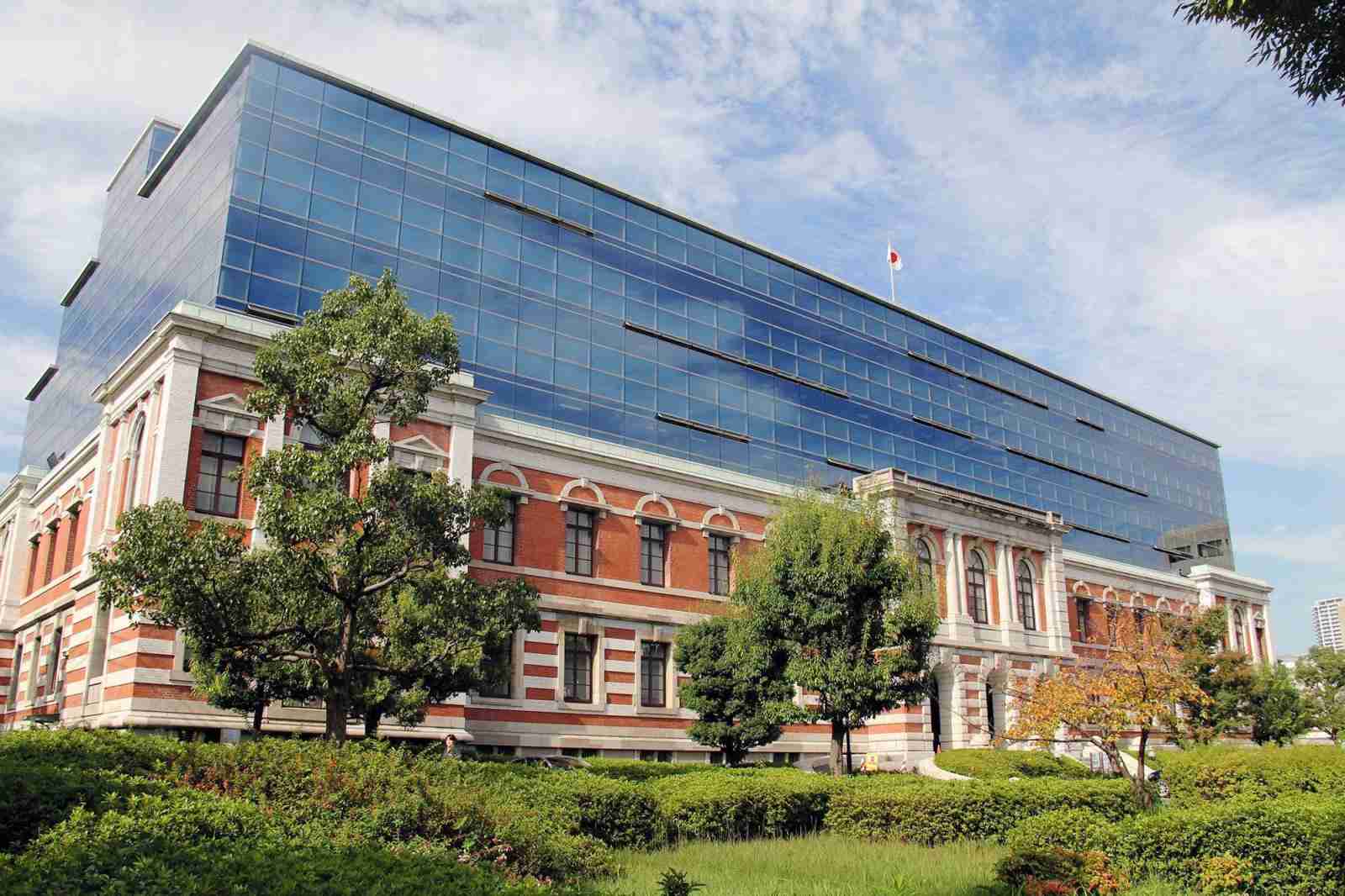 月100時間超の残業が続き適応障害に　人気ラーメン店「もっこす」従業員の男性、神戸地裁に提訴（神戸新聞NEXT） - Yahoo!ニュース