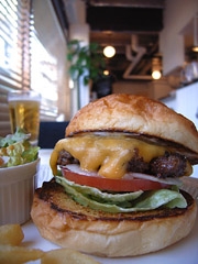 # 192 Burger Mania [白金高輪]: ハンバーガーストリート　（ブログ版）
