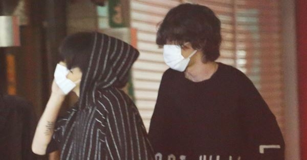 米津玄師　ジブリの匂わせ？ツアー会場に宮崎駿＆鈴木敏夫から花、前情報ゼロの新作に高まるファンの期待 | 女性自身