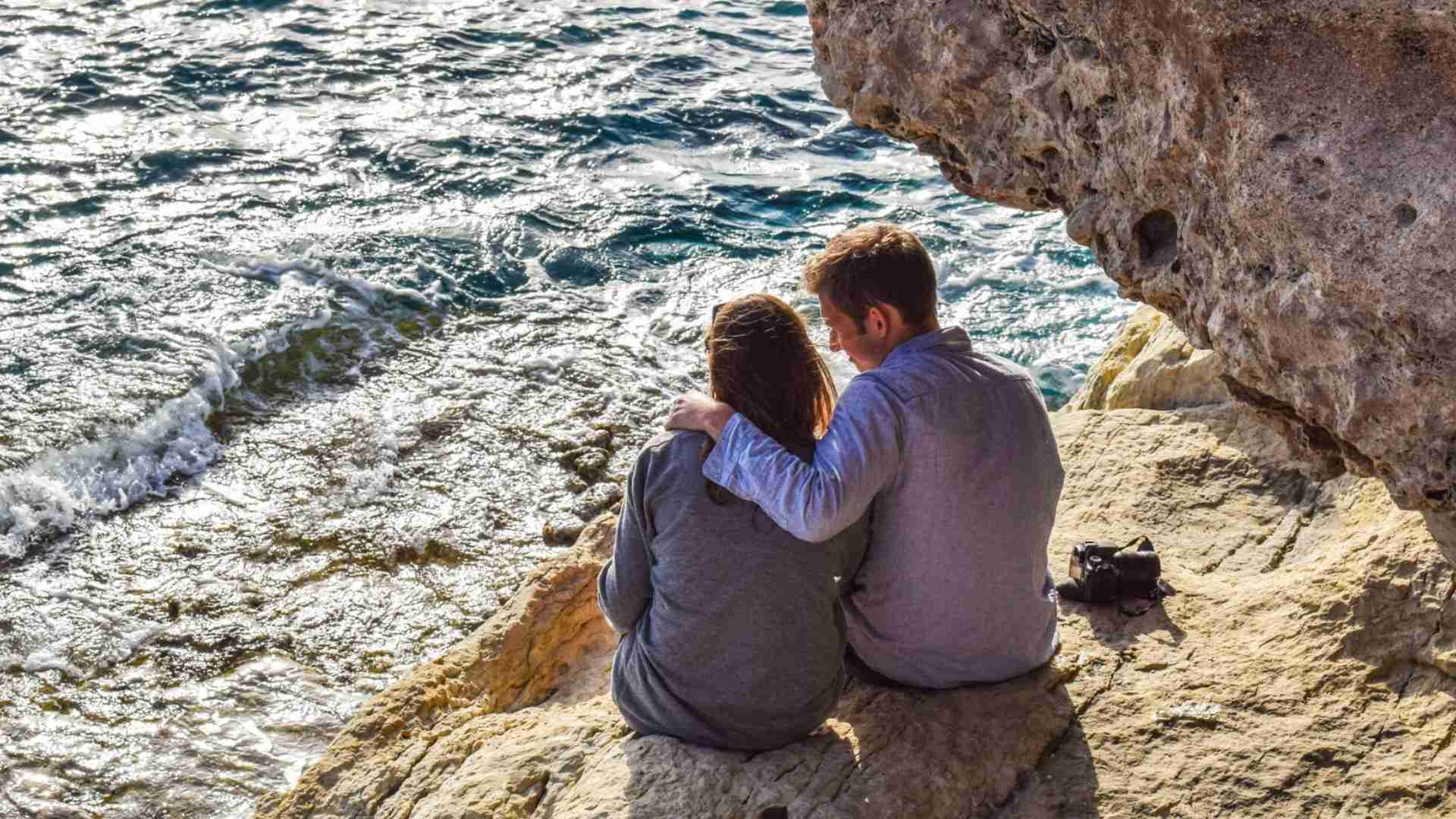 鳥羽さんは広末さんに純愛？！なぜ異例の展開をみせる不倫が、世間から純愛に見えるのか【心理学者が解説】 - 赤田太郎の仕事に役立つ心理学 | Yahoo! JAPAN クリエイターズプログラム