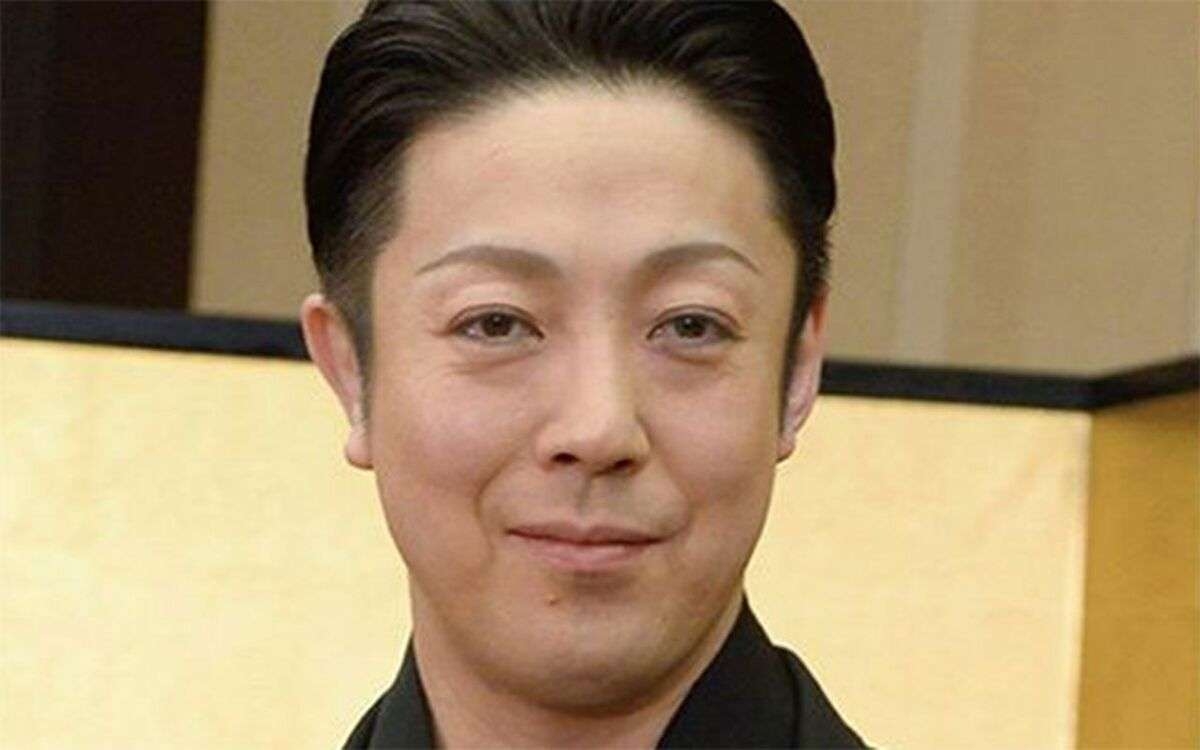 《密会写真》 尾上菊之助が“19歳下”波瑠似美女と“高級ホテル不倫”泊 「猿之助再逮捕の3日後に…」事務所は「部屋滞在は事実です」