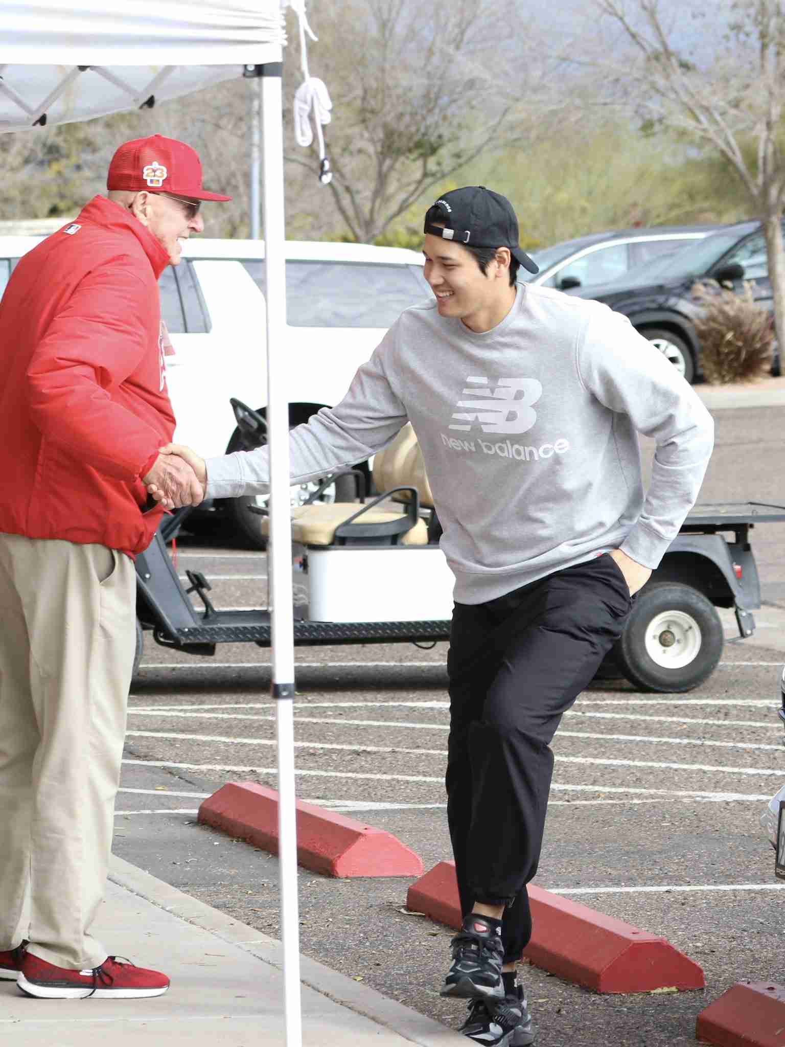 大谷翔平の“ダサかわ私服”が全米小学生で大ブーム！着用「ニューバランス」は入手困難に
