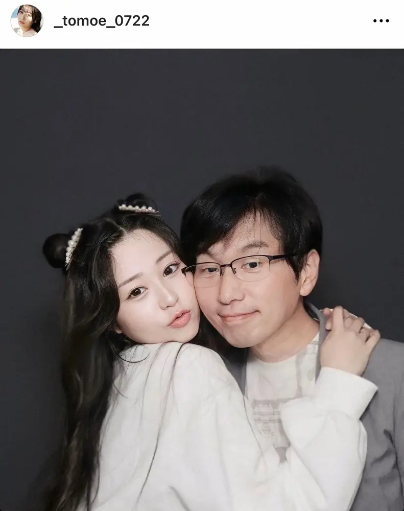 27歳上ファンと結婚した元アイドル、届いた誹謗中傷を紹介 毅然「他人が介入してこないでほしいなあ」 ガールズちゃんねる Girls Channel 27歳上ファンと結婚した元アイドル、届いた誹謗中傷を紹介 毅然「他人が介入してこないでほしいなあ」 ガールズちゃんねる Girls Channel