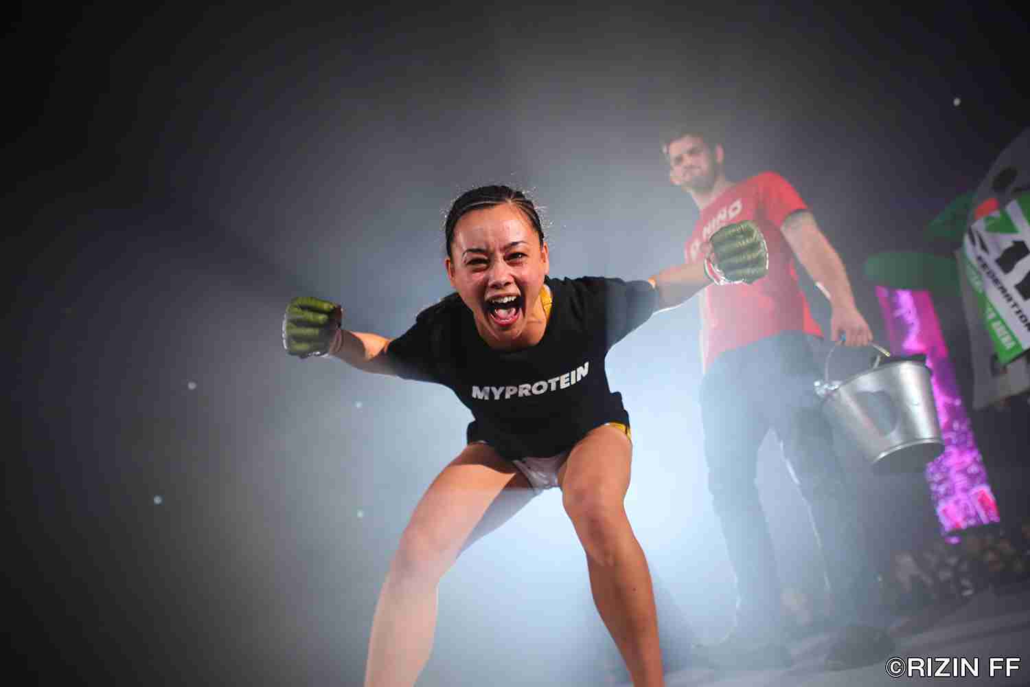 【RIZIN】真珠・野沢オークライヤーが妊娠を公表＝野沢直子の長女、RIZINで2勝1敗（ゴング格闘技） - Yahoo!ニュース